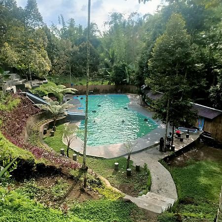 דירות Lingkung Park טטבאטו מראה חיצוני תמונה